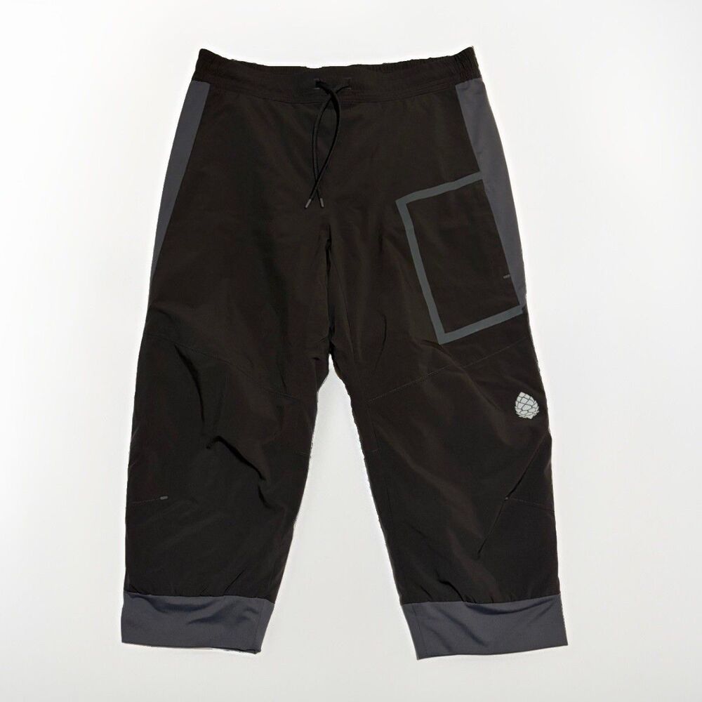 Stio Men's Fernos Insulated Knicker Pants Abyss Black Size Large Skiing WInter